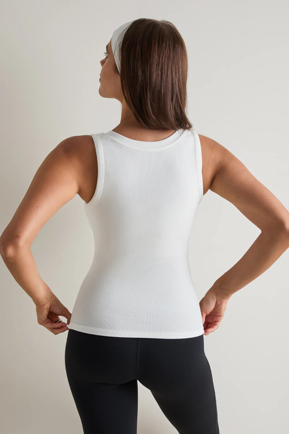 365 Sculpting Lounge Reversible Tank - Coconut Milk - Image 3