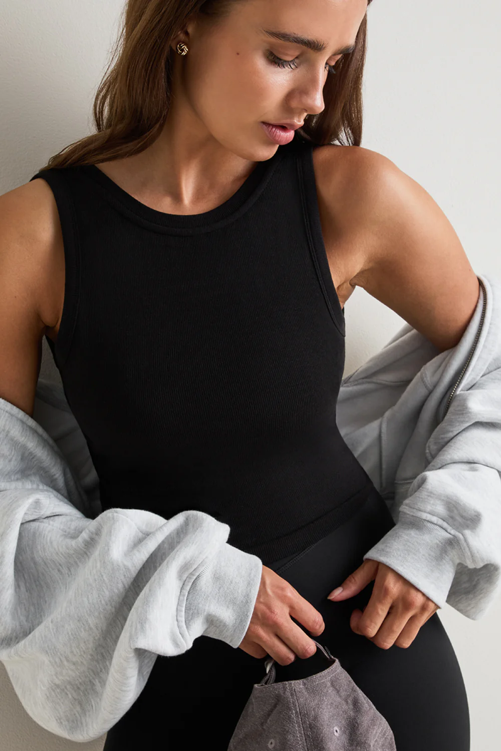 365 Sculpting Lounge Reversible Tank - Shadow Black - Image 6