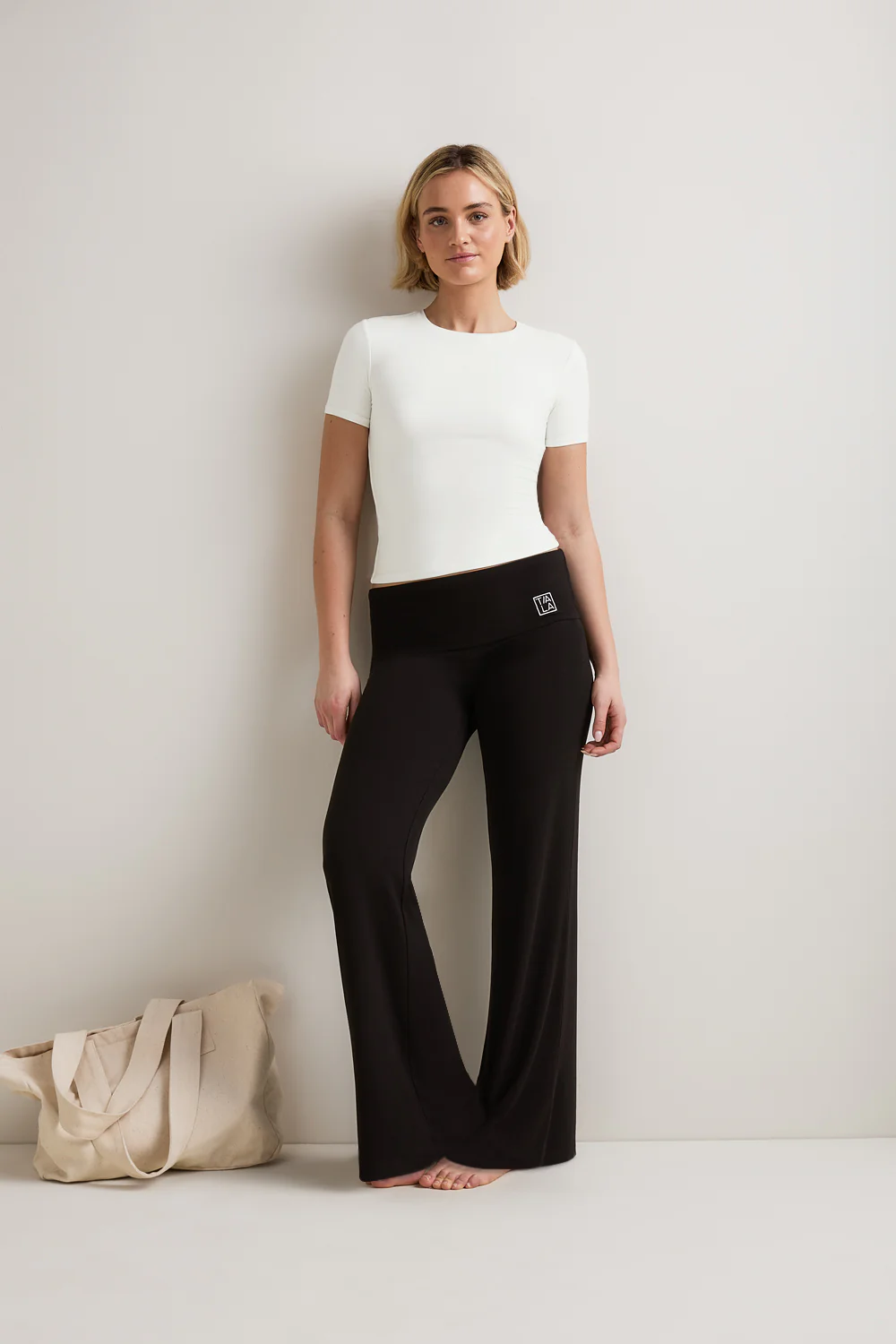 365 Sculpting Lounge T-Shirt - Coconut Milk - Image 5