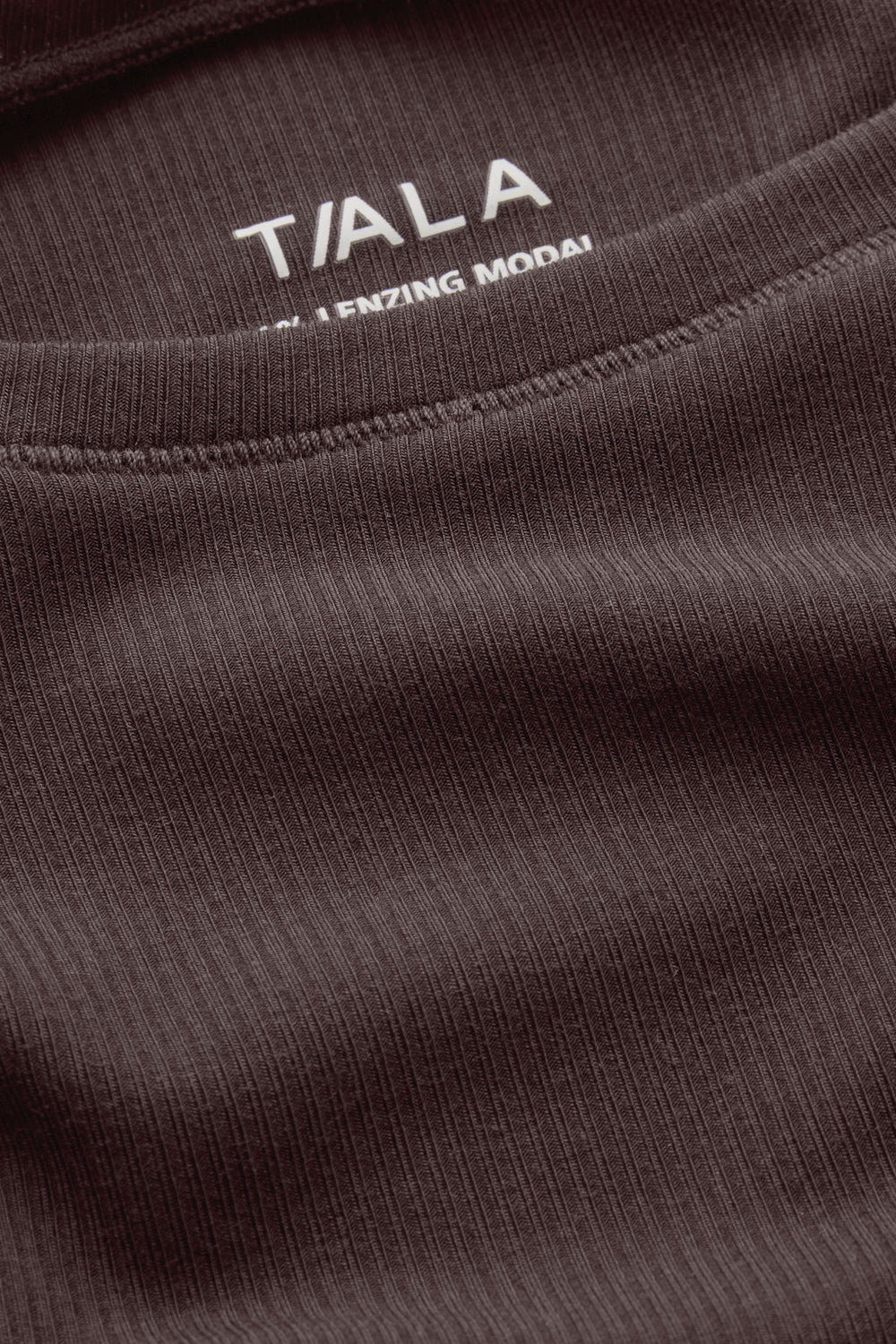 365 Sculpting Lounge T-Shirt - Espresso - Image 3