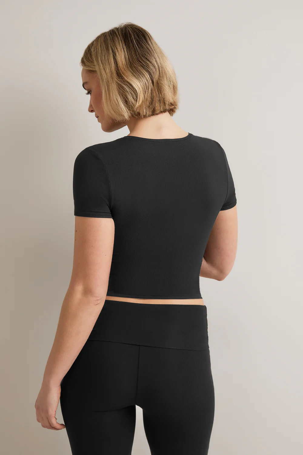 365 Sculpting Lounge T-Shirt - Shadow Black - Image 4
