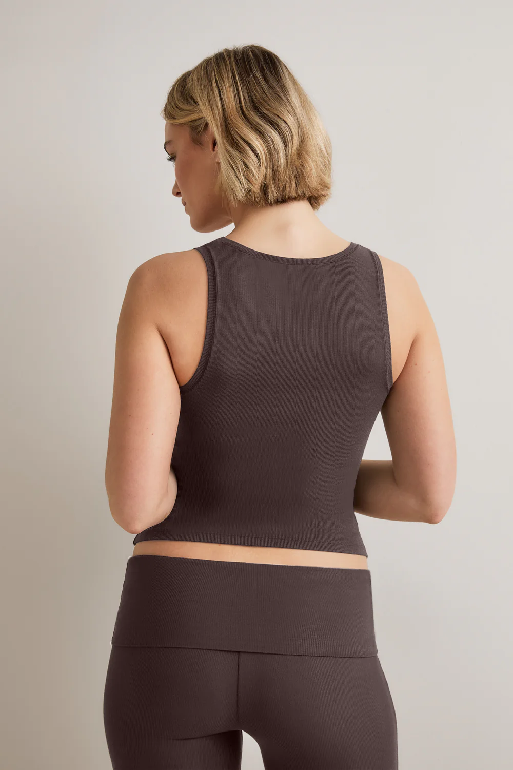365 Sculpting Lounge Square Neck Vest - Espresso - Image 5