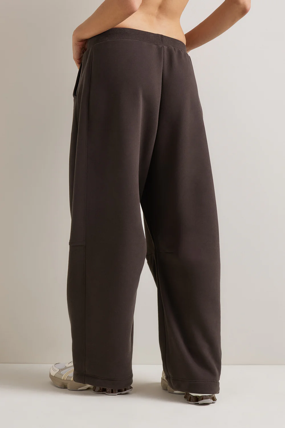 Barrel Leg Jogger - Americano - Image 4