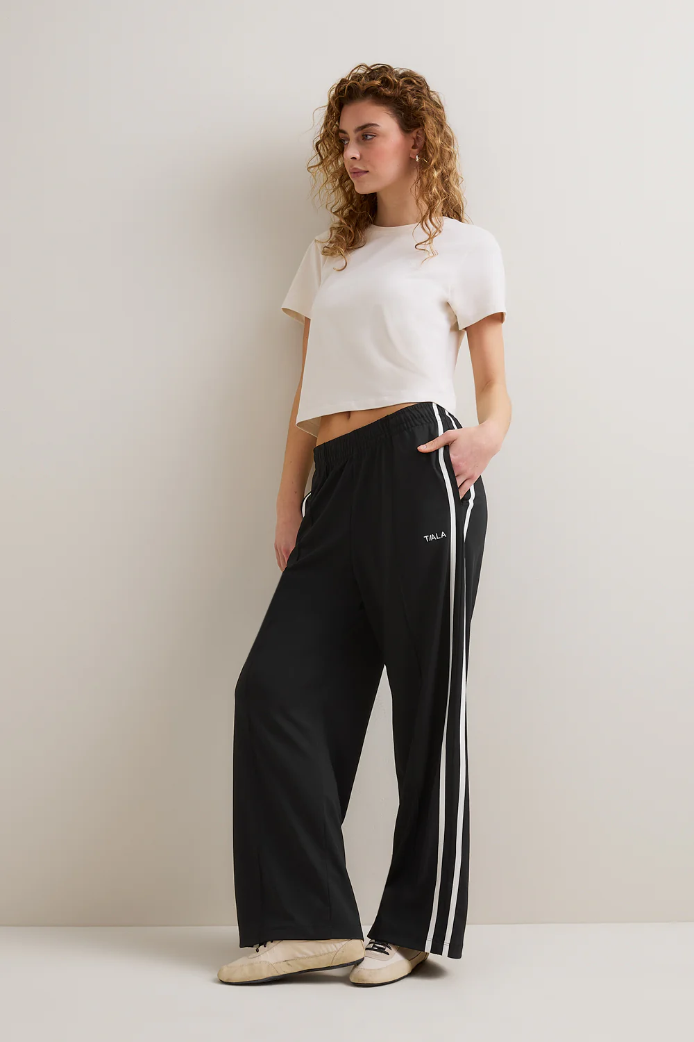 Contrast Stripe Jogger - Black - Image 3