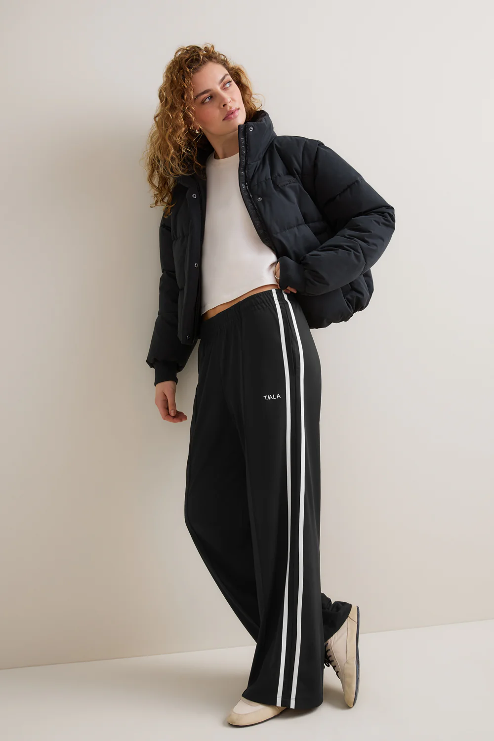 Contrast Stripe Jogger - Black - Image 5