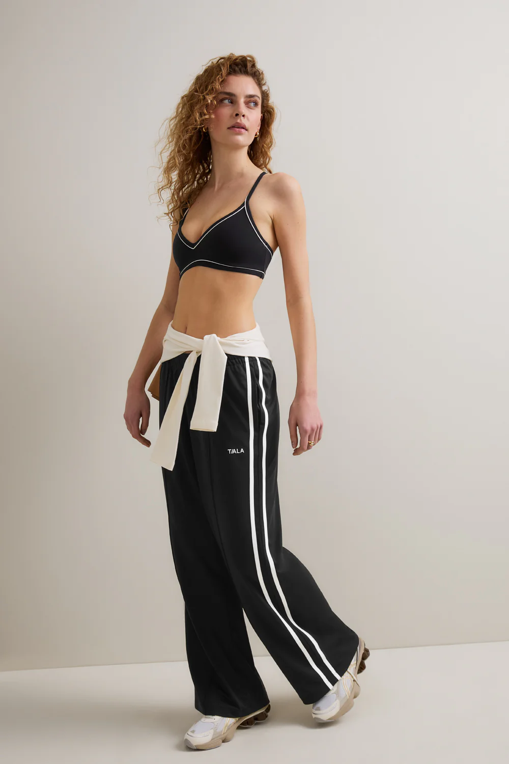 Contrast Stripe Jogger - Black - Image 6