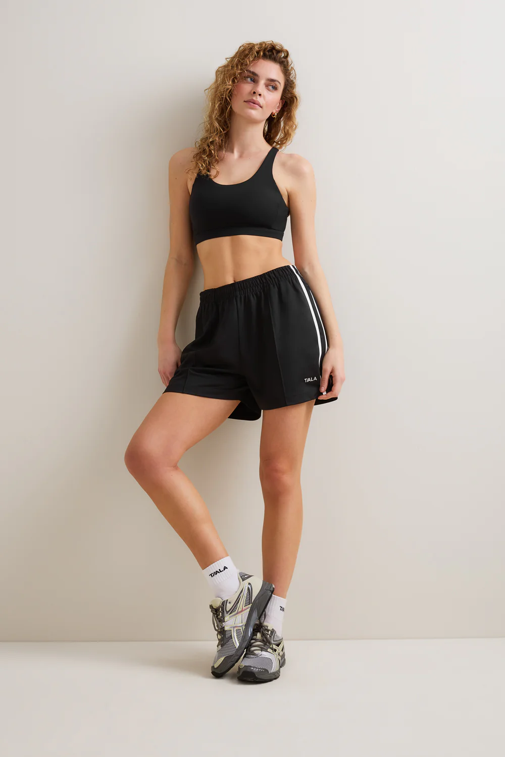 Contrast Stripe Short - Black - Image 4
