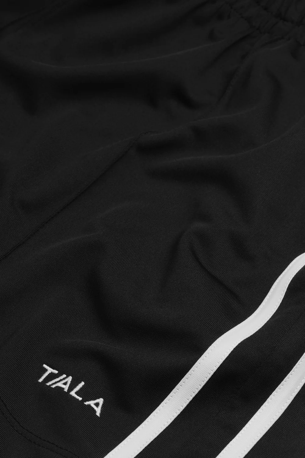 Contrast Stripe Short - Black - Image 7