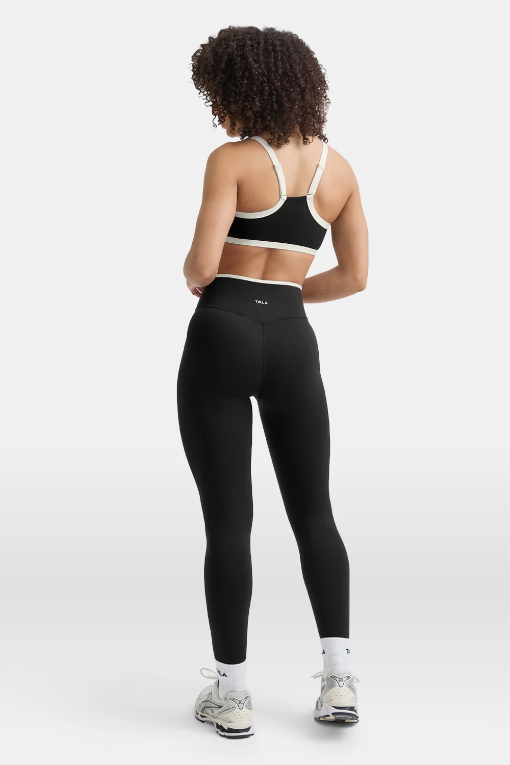 DayFlex Bandeau Sports Bra - Shadow Black / Ivory - Image 4