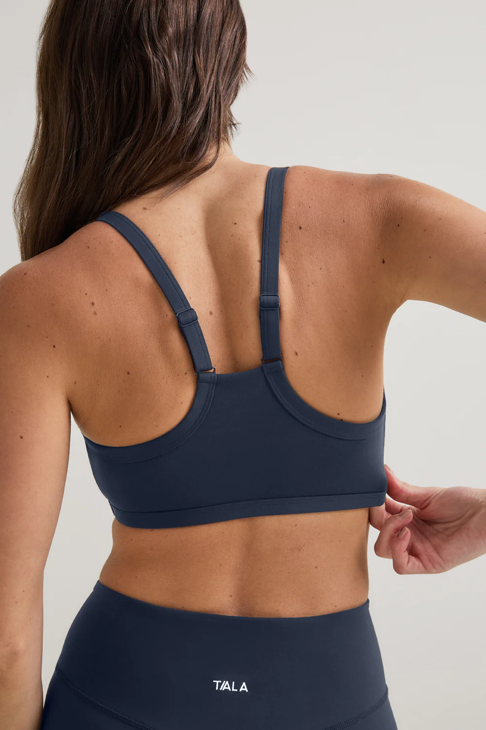 DayFlex Bandeau Sports Bra - Midnight Navy - Image 4