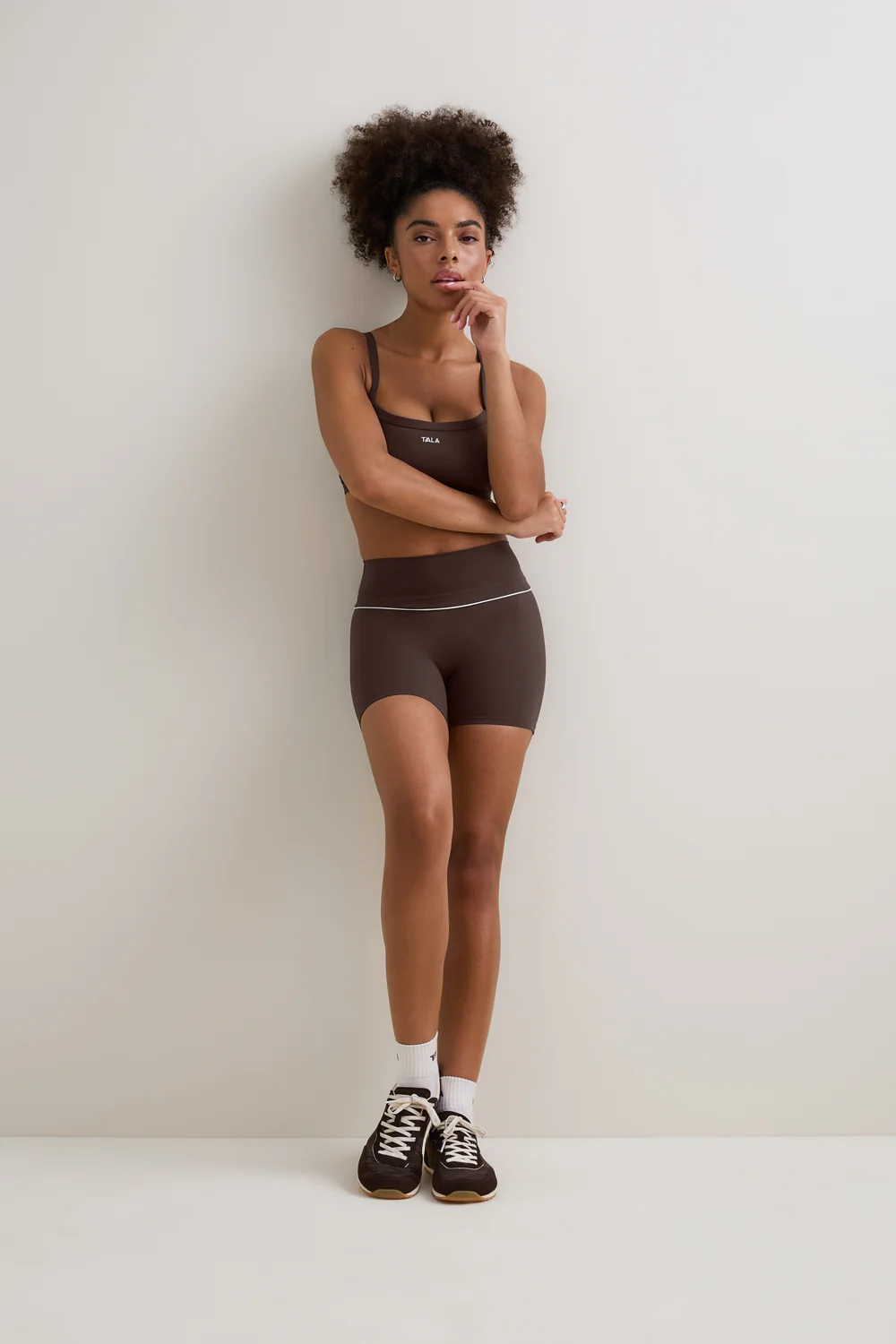 DayFlex Contrast Sweetheart Short - Chestnut Brown - Image 4