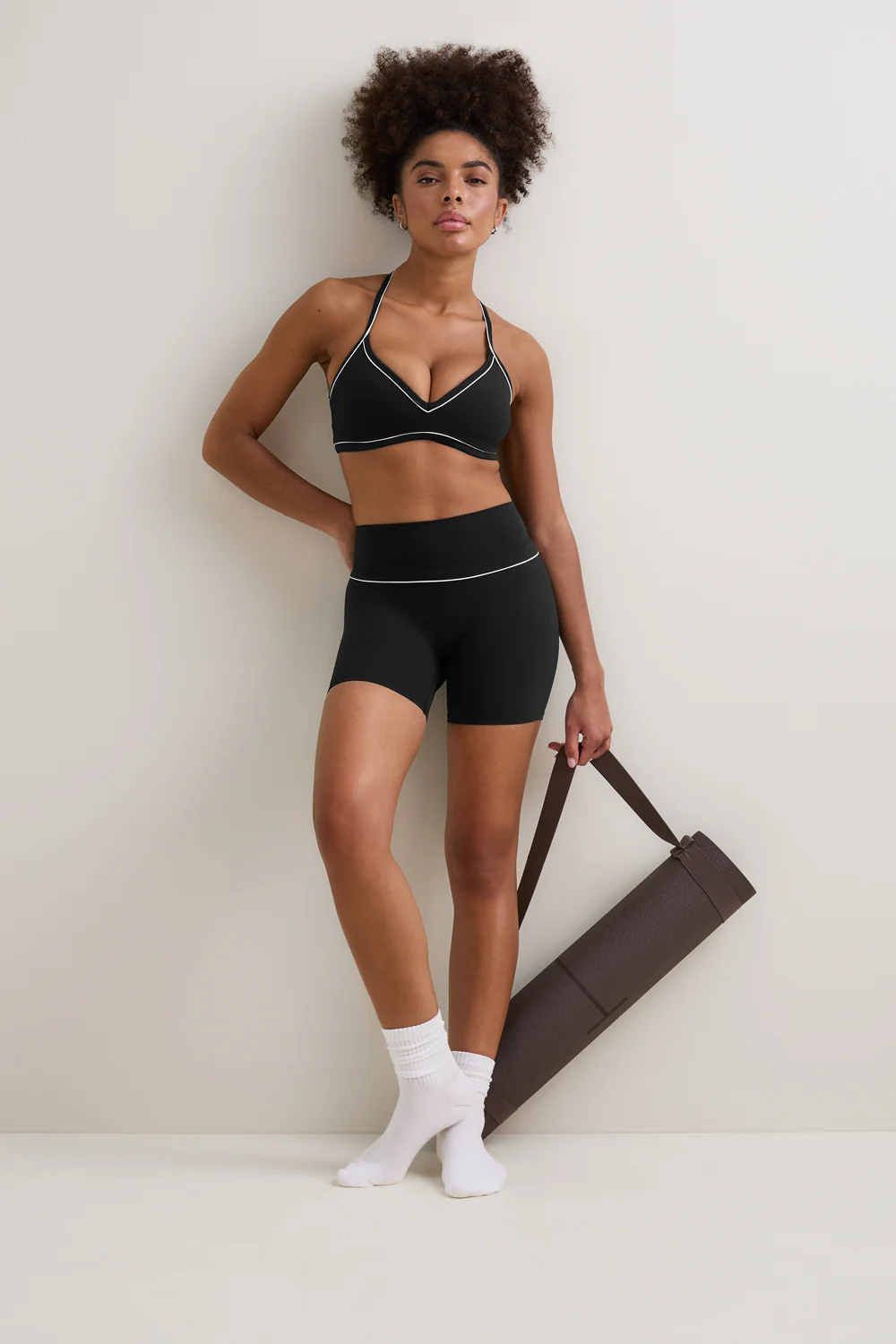 DayFlex Contrast Sweetheart Sports Bra - Shadow Black - Image 3
