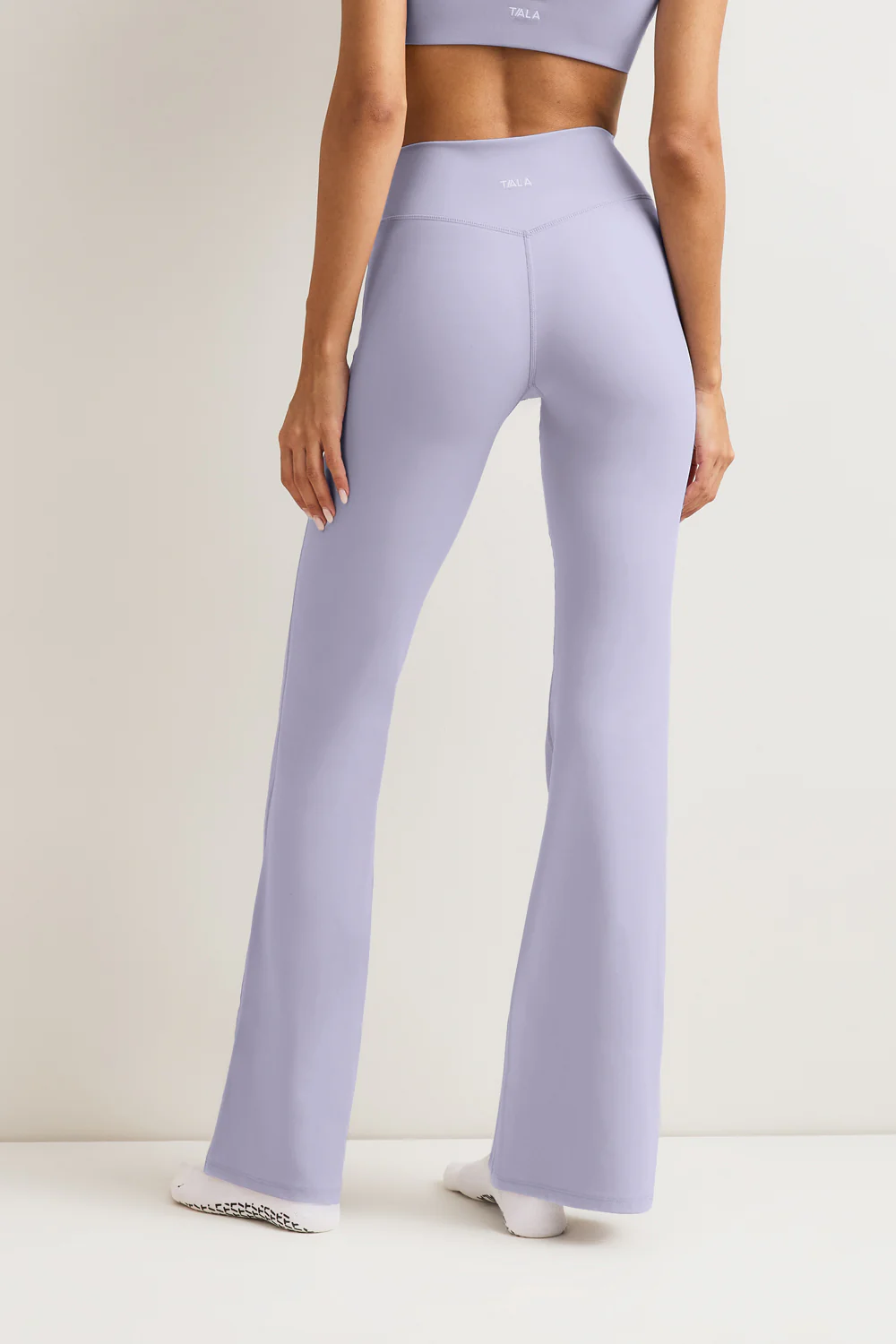 DayFlex Soft Wrap Yoga Pant - Lilac - Image 4