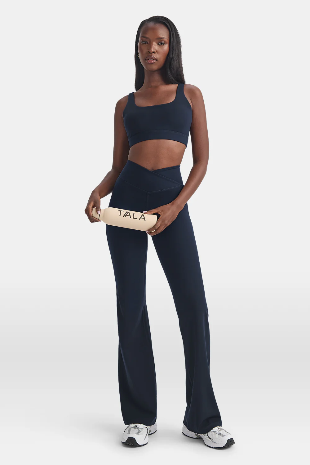 DayFlex Square Neck Sports Bra - Midnight Navy - Image 3