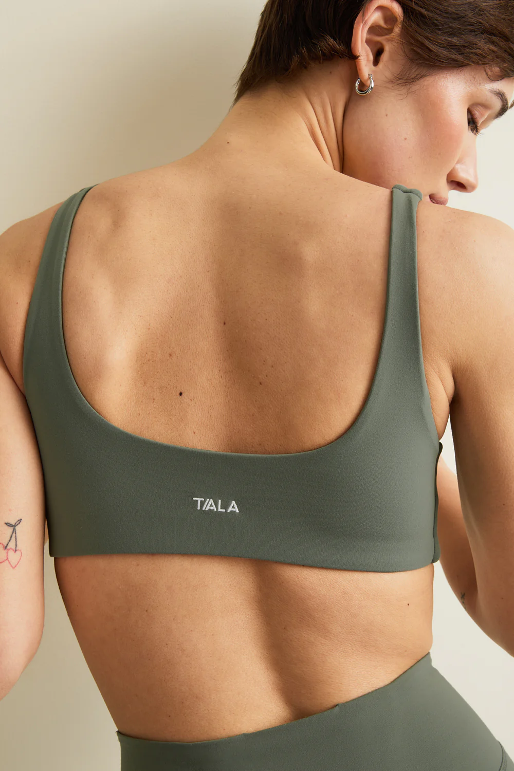 DayFlex Twist Front Sports Bra - Light Moss - Image 3