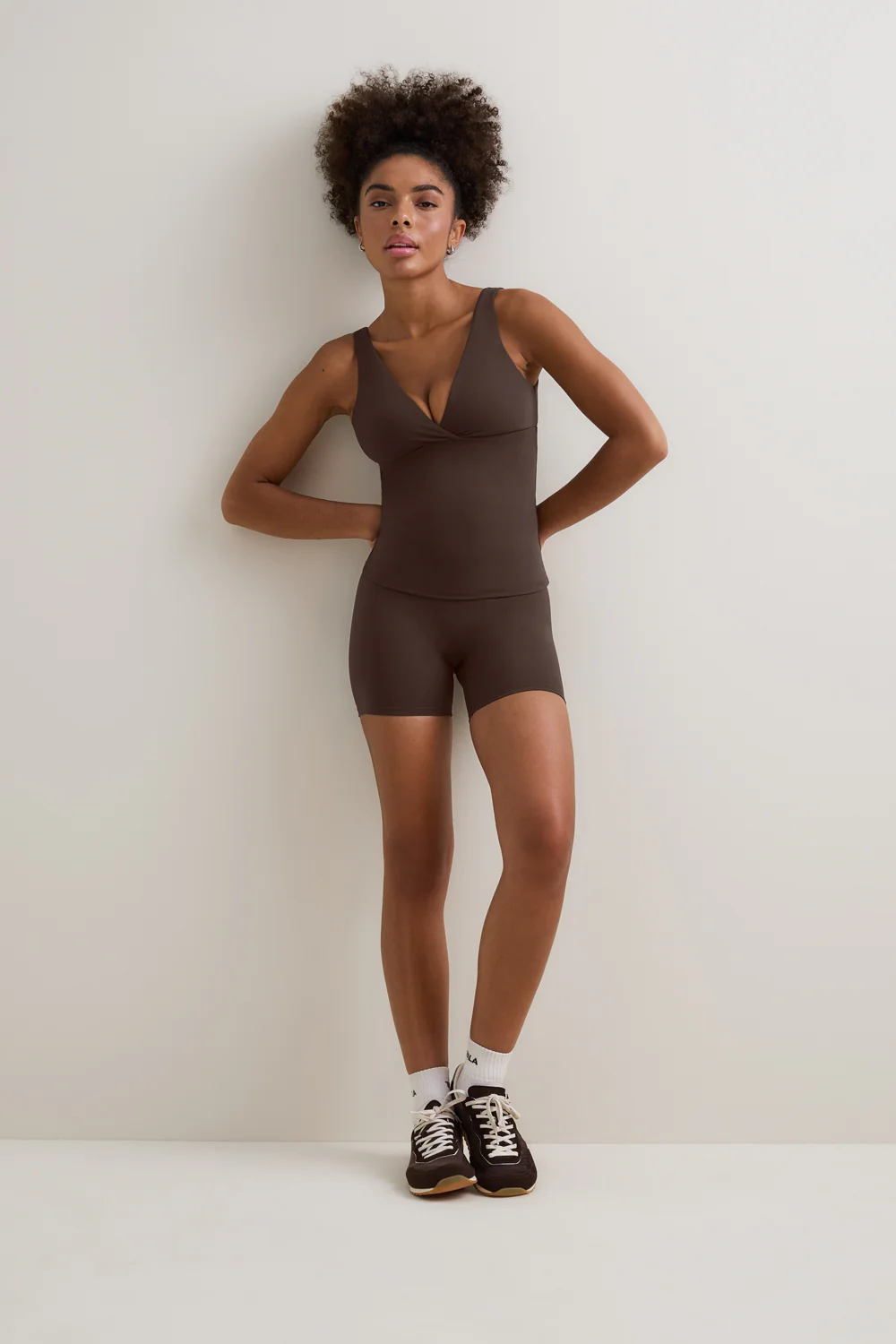 DayFlex V Neck Vest - Chestnut Brown - Image 3