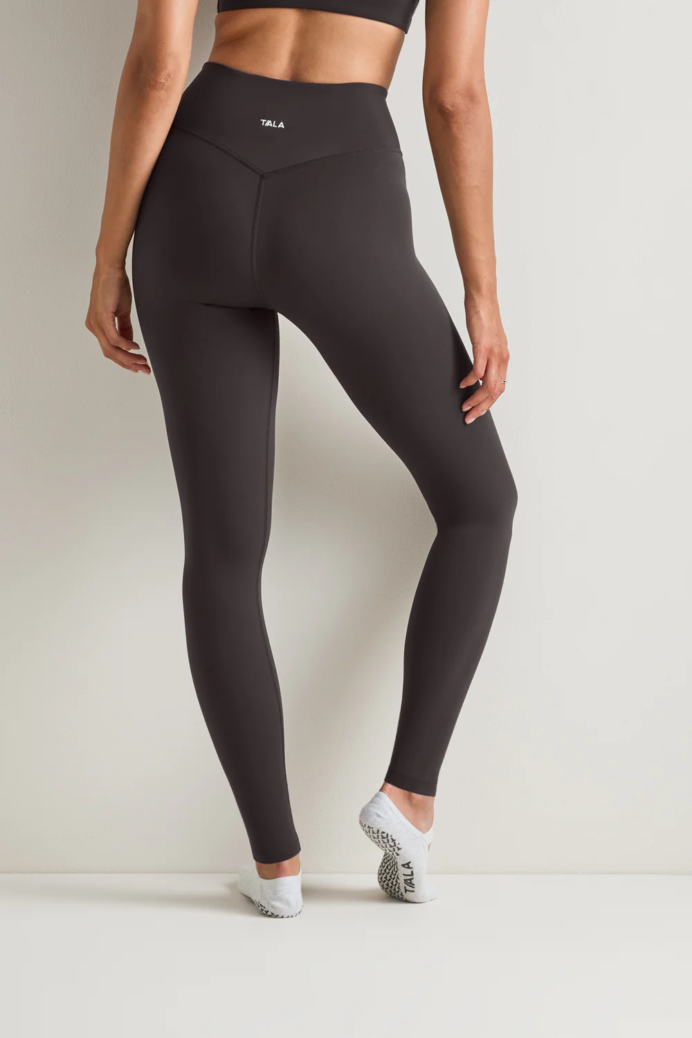 DayFlex Wrap High Waisted Legging - Cool Espresso - Image 3