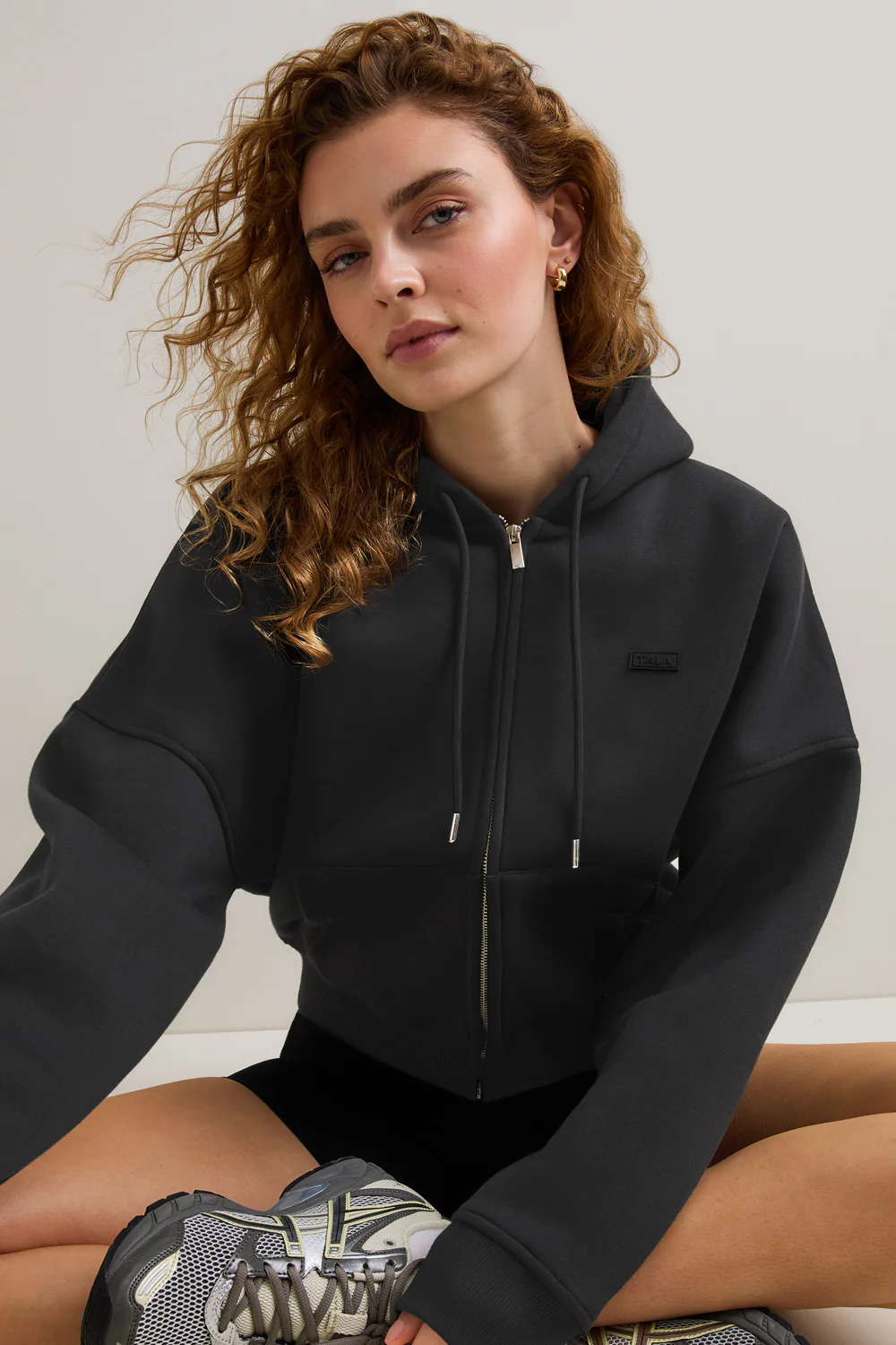 Oversized Cocoon Zip Through Hoodie - Vintage Black - Image 5