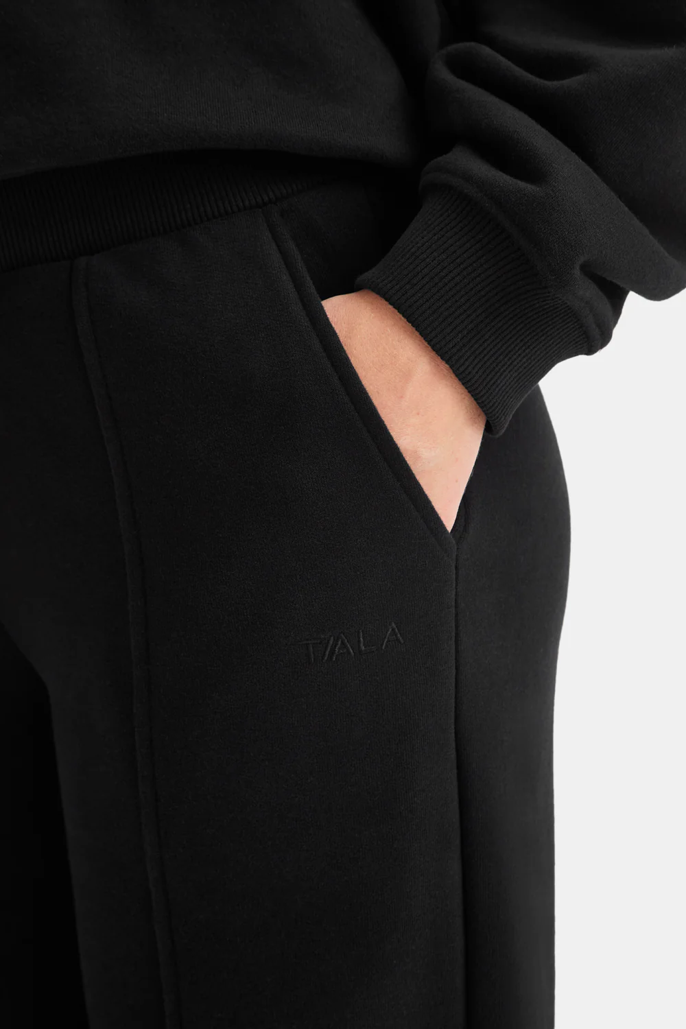 Pintuck Wide Leg Jogger - Black - Image 6