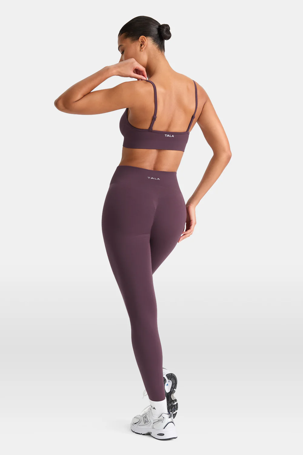 Sculpt Seamless Bandeau Sports Bra - Plum Marl - Image 4