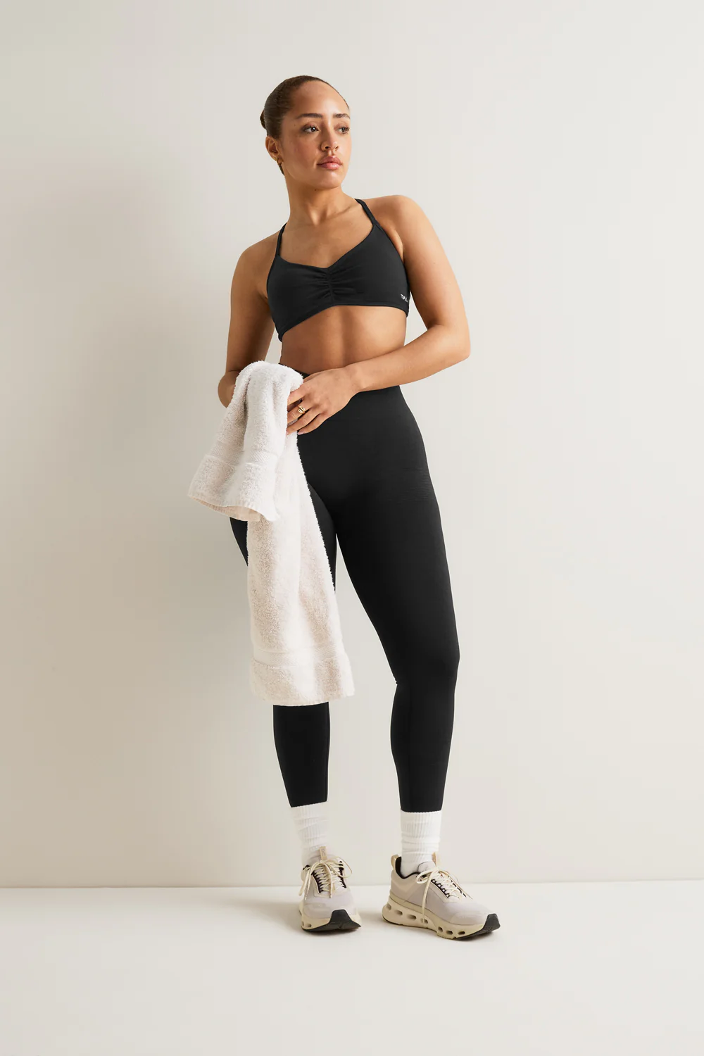 Sculpt Seamless Ruched Cross Back Sports Bra - Black Marl - Image 4