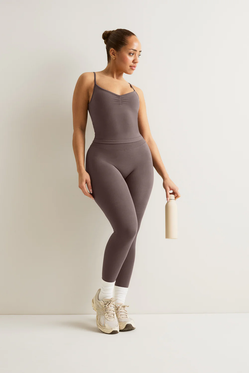 Sculpt Seamless Ruched Vest - Dark Truffle - Image 4