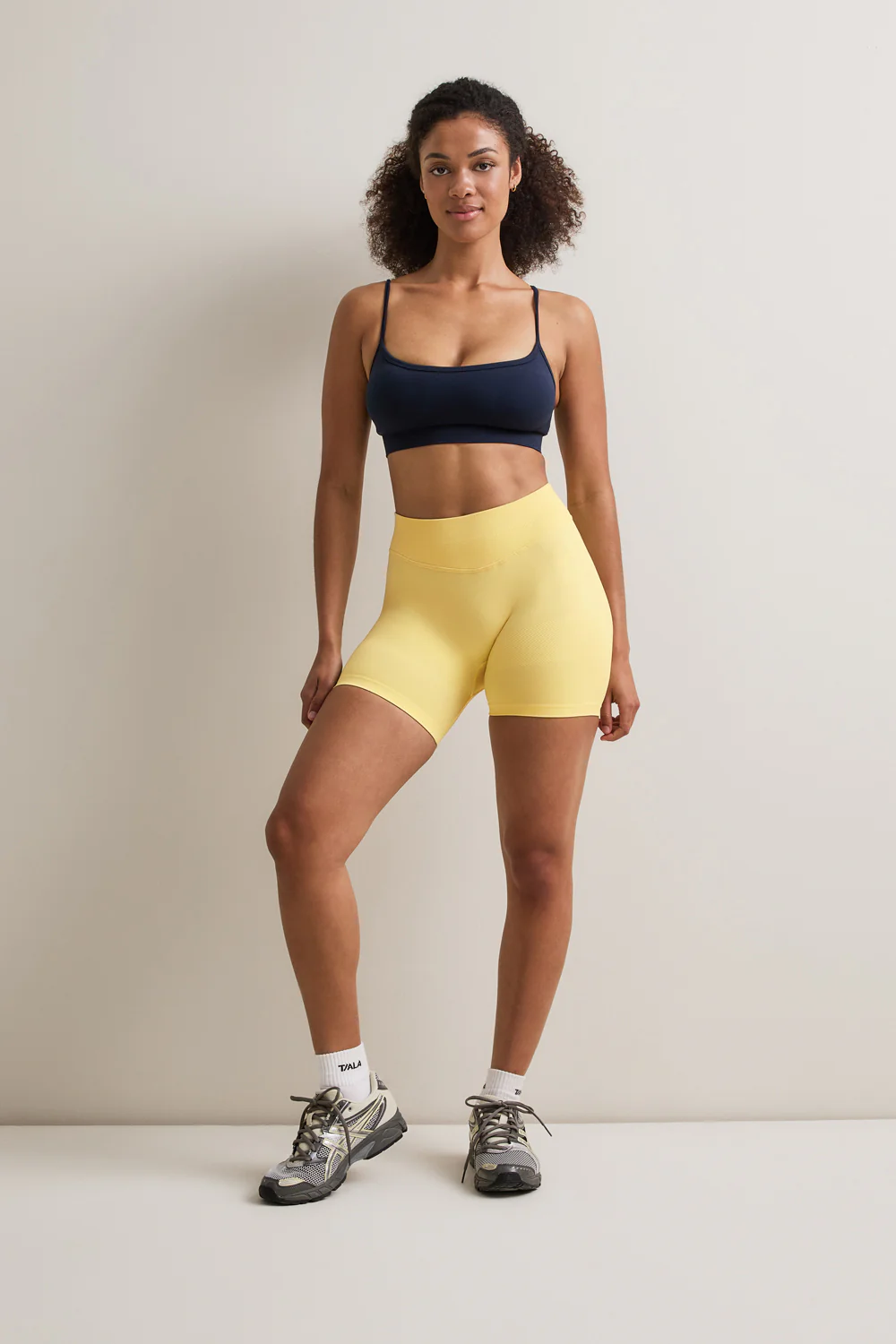 Sculpt Seamless UltraSculpt Shorts - Butter Yellow - Image 3