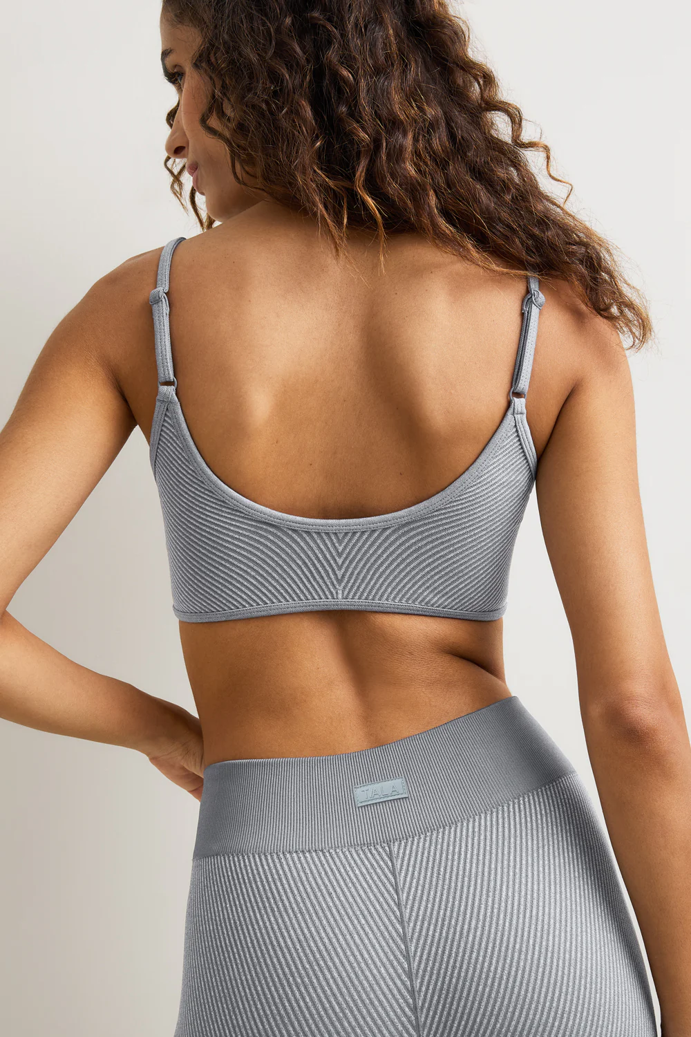 Seamless Rib Bra - Vintage Grey - Image 4