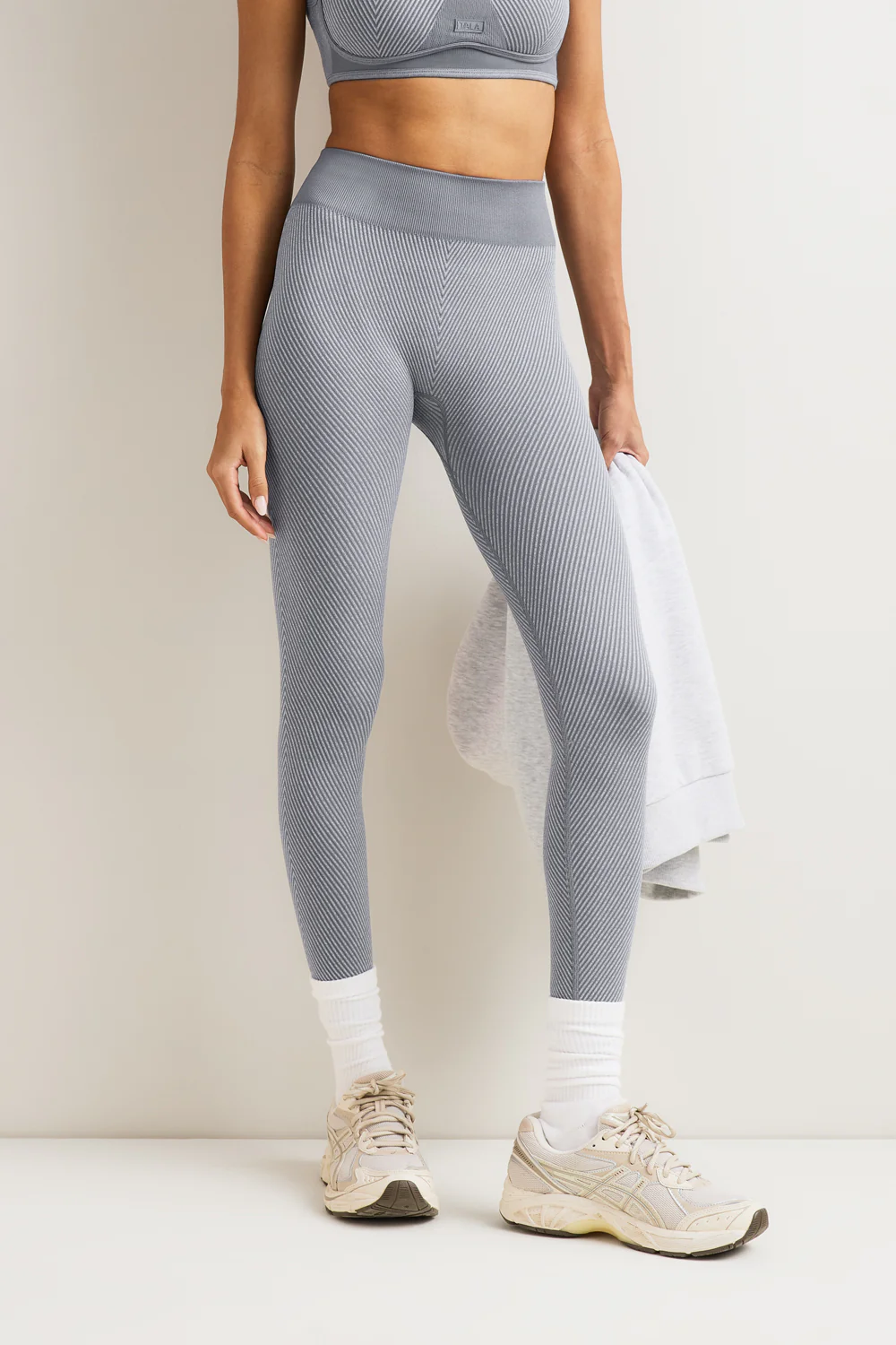 Seamless Rib Legging - Vintage Grey - Image 3