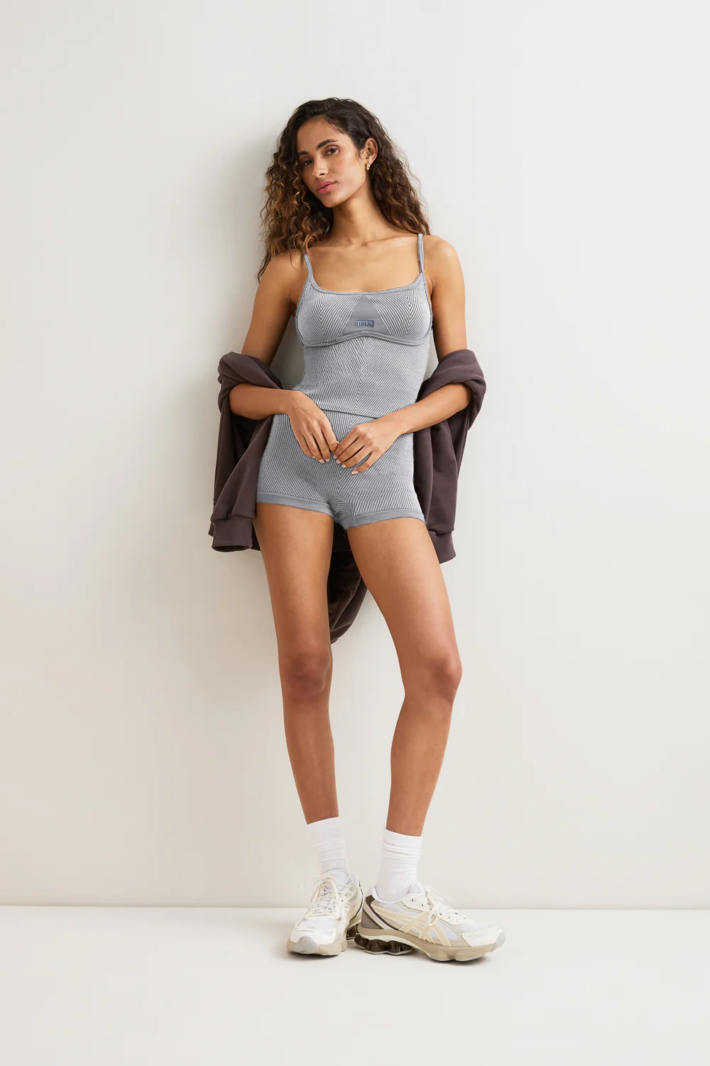 Seamless Rib Vest - Vintage Grey - Image 3