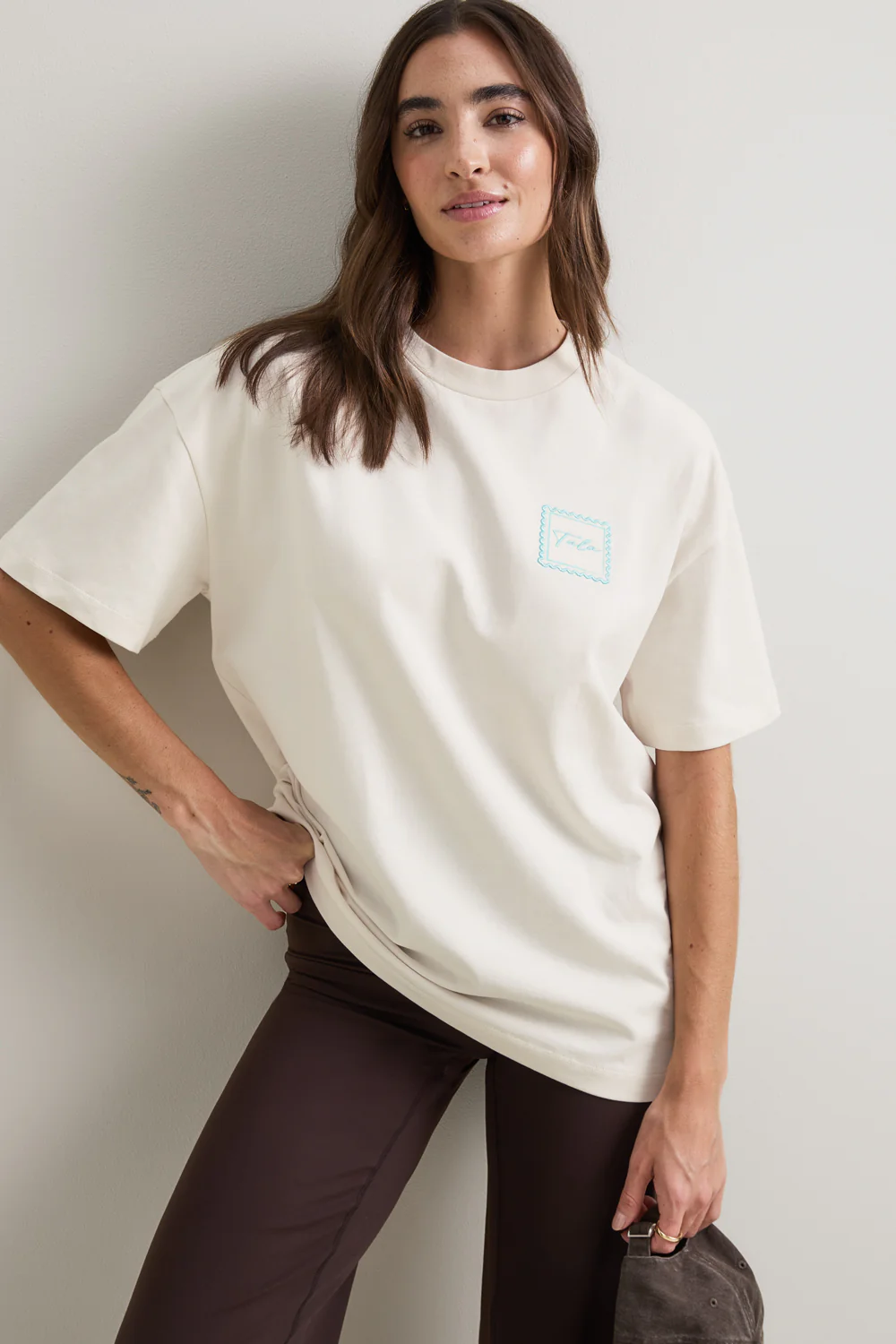 Seashells Graphic Tee - Ivory / Aqua Blue
