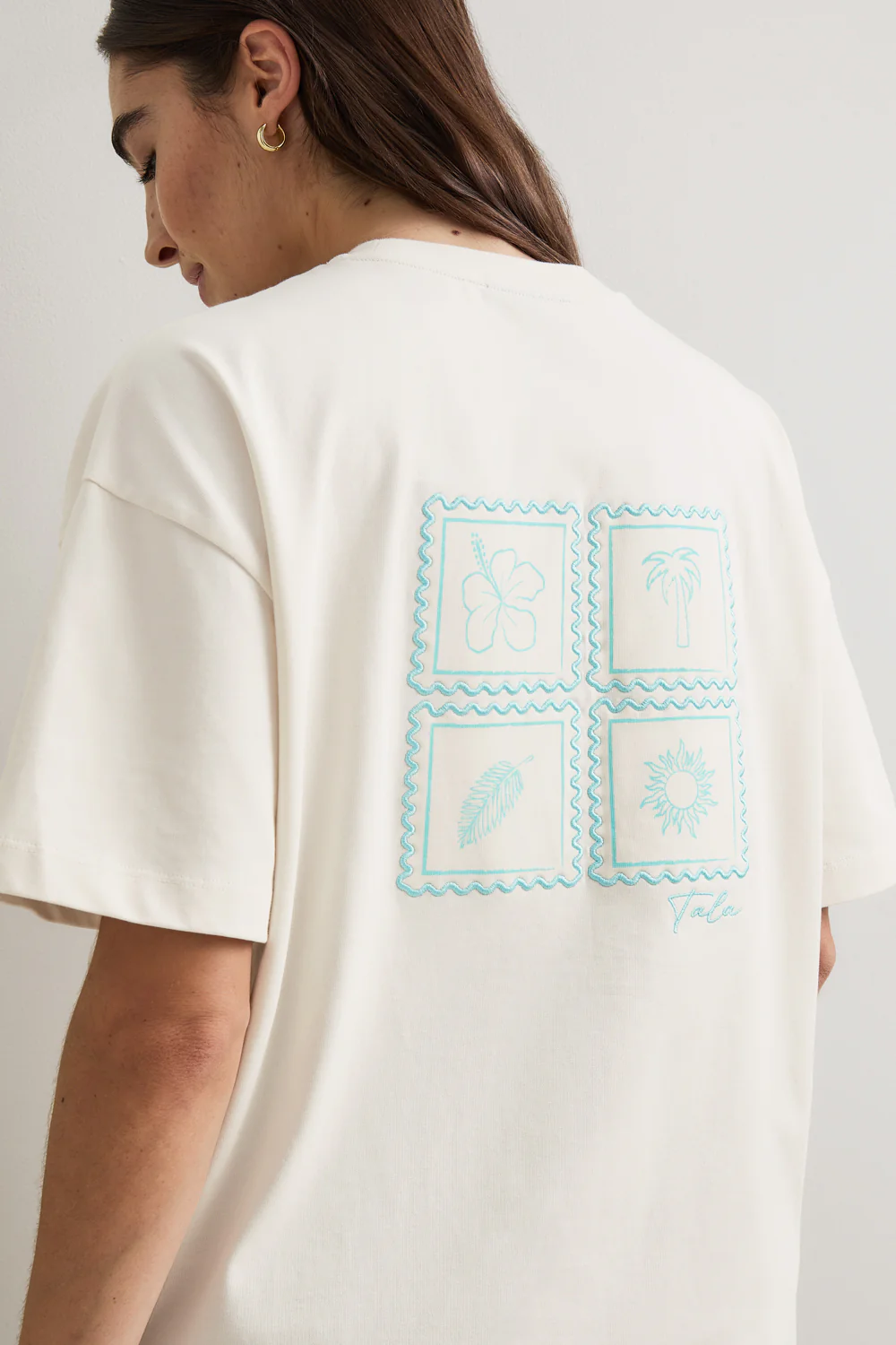 Seashells Graphic Tee - Ivory / Aqua Blue - Image 3