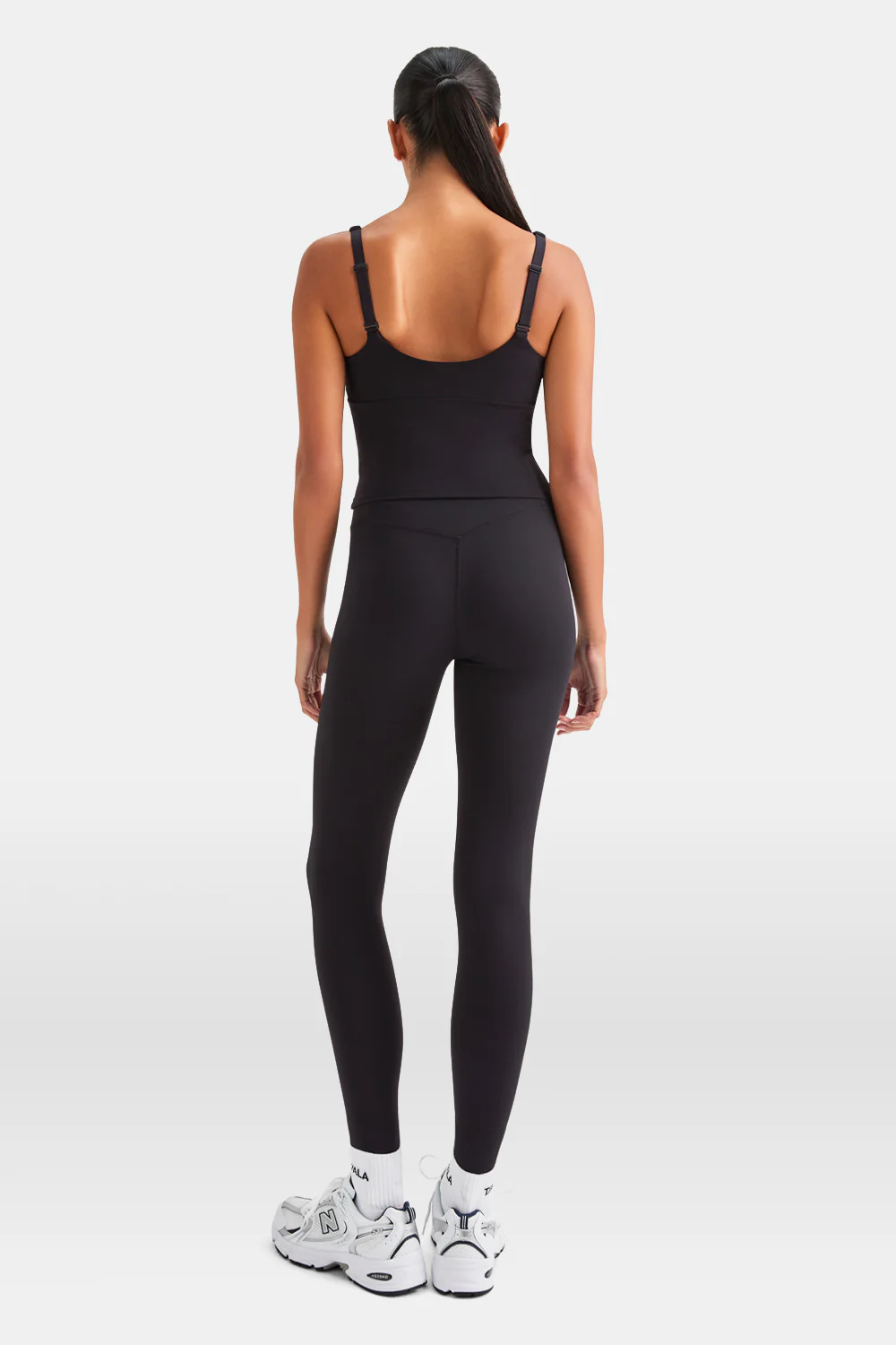 SkinLuxe Scoop Neck Vest - Shadow Black - Image 4