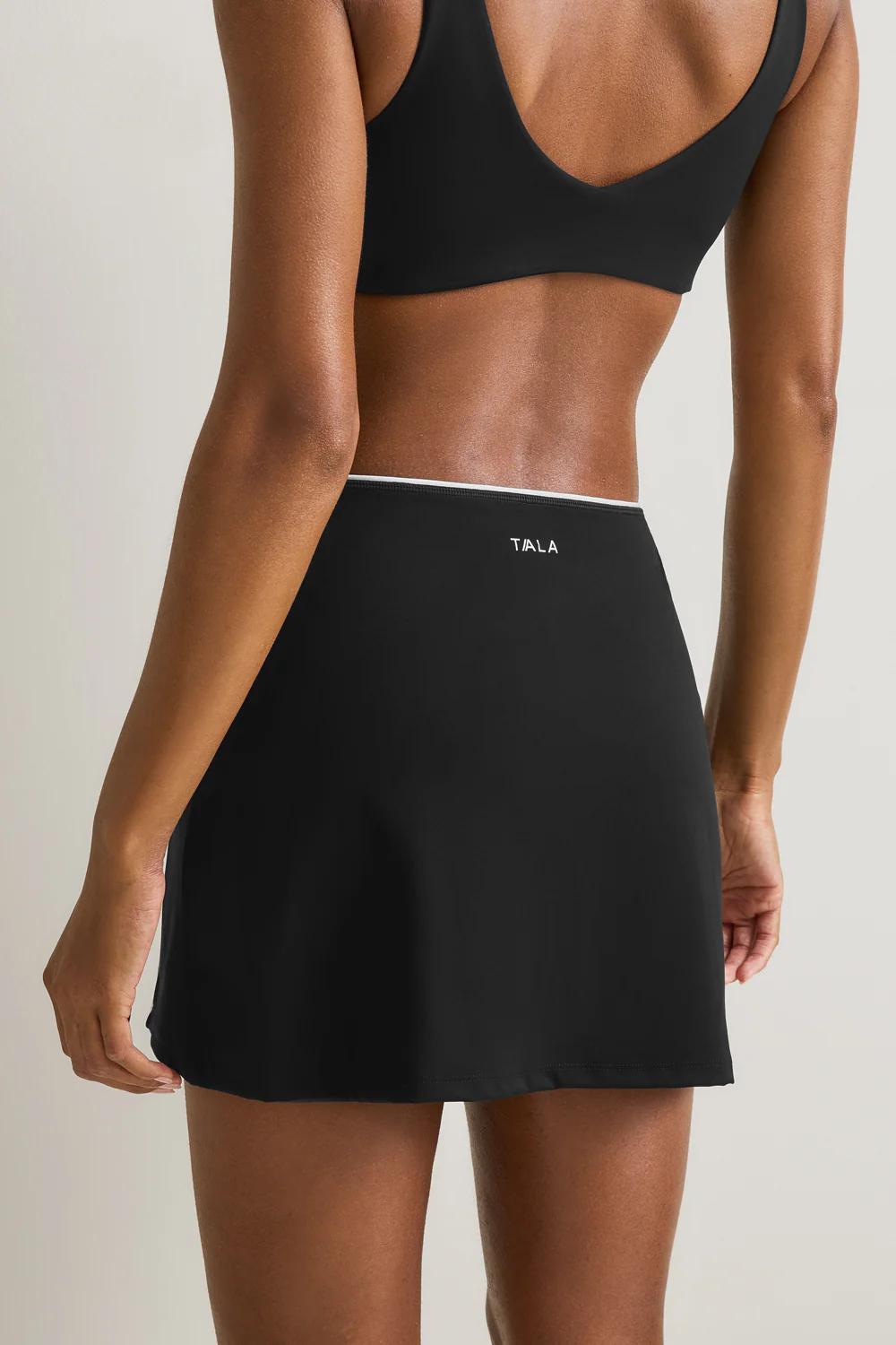 SkinLuxe Contrast Piping Mini Skort - Shadow Black - Image 4