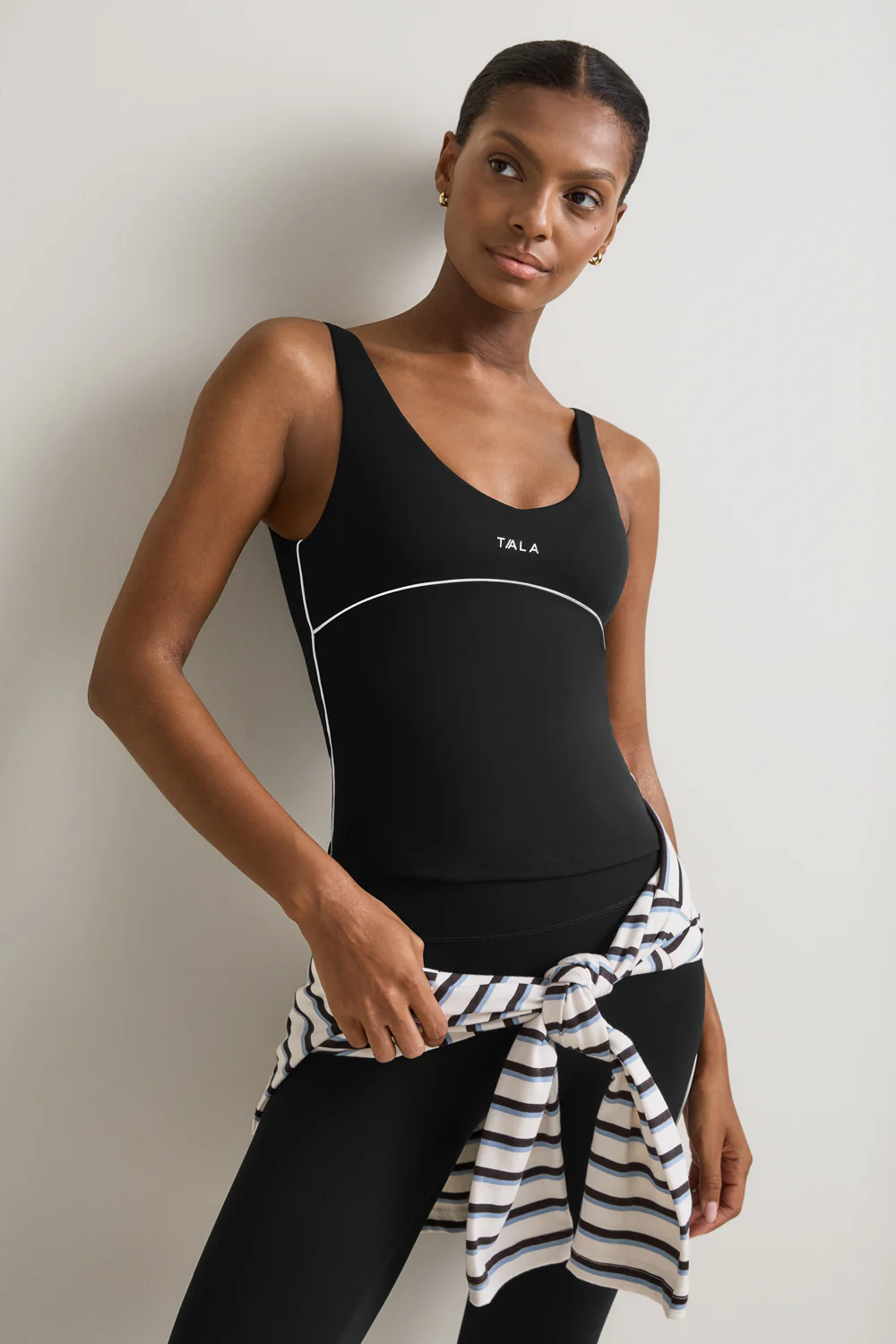 SkinLuxe Contrast Piping Vest - Shadow Black