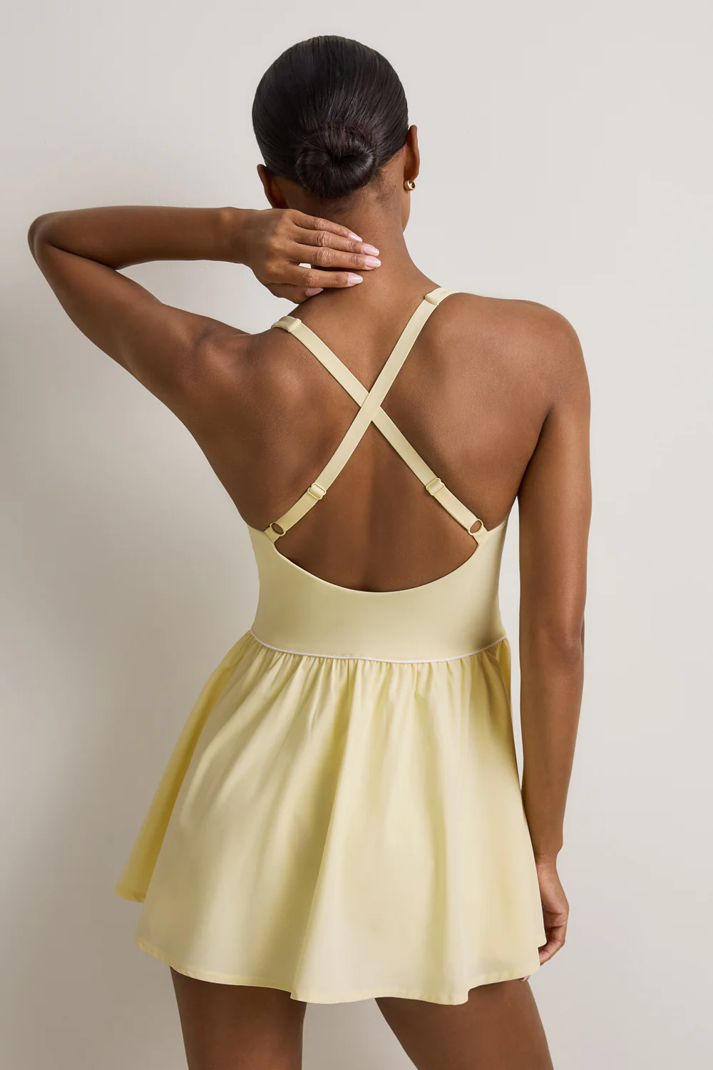 SkinLuxe Floaty Active Dress - Lemon Yellow - Image 4
