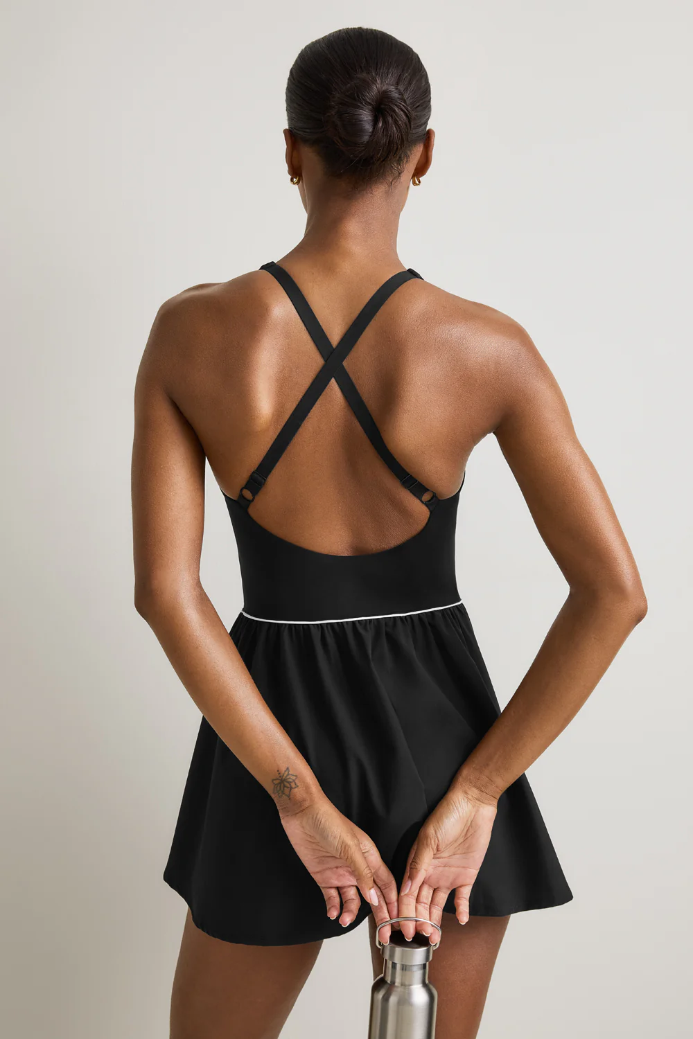 SkinLuxe Floaty Active Dress - Shadow Black - Image 4