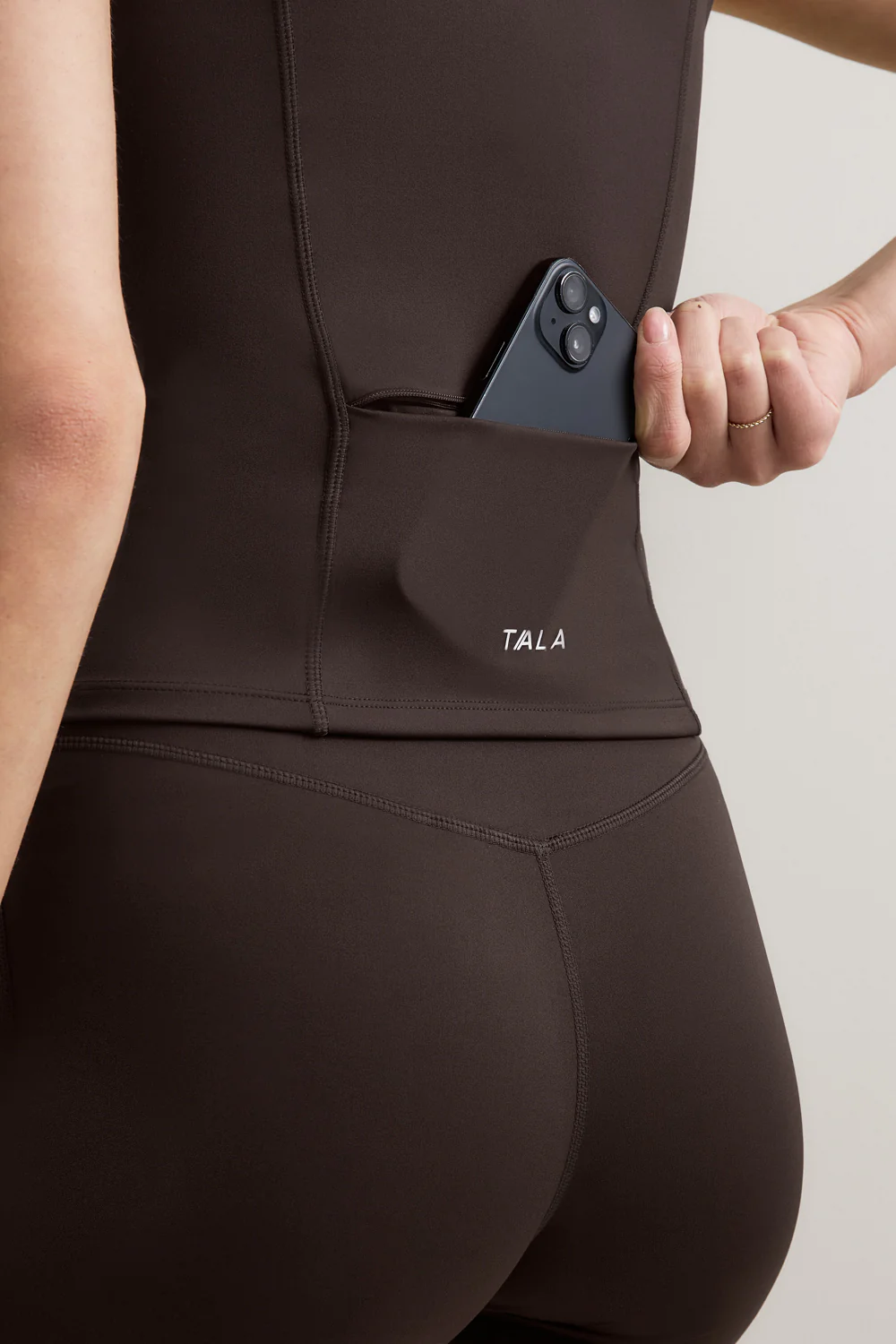 SkinLuxe Sleeveless Zip Through Running Top - Americano - Image 5