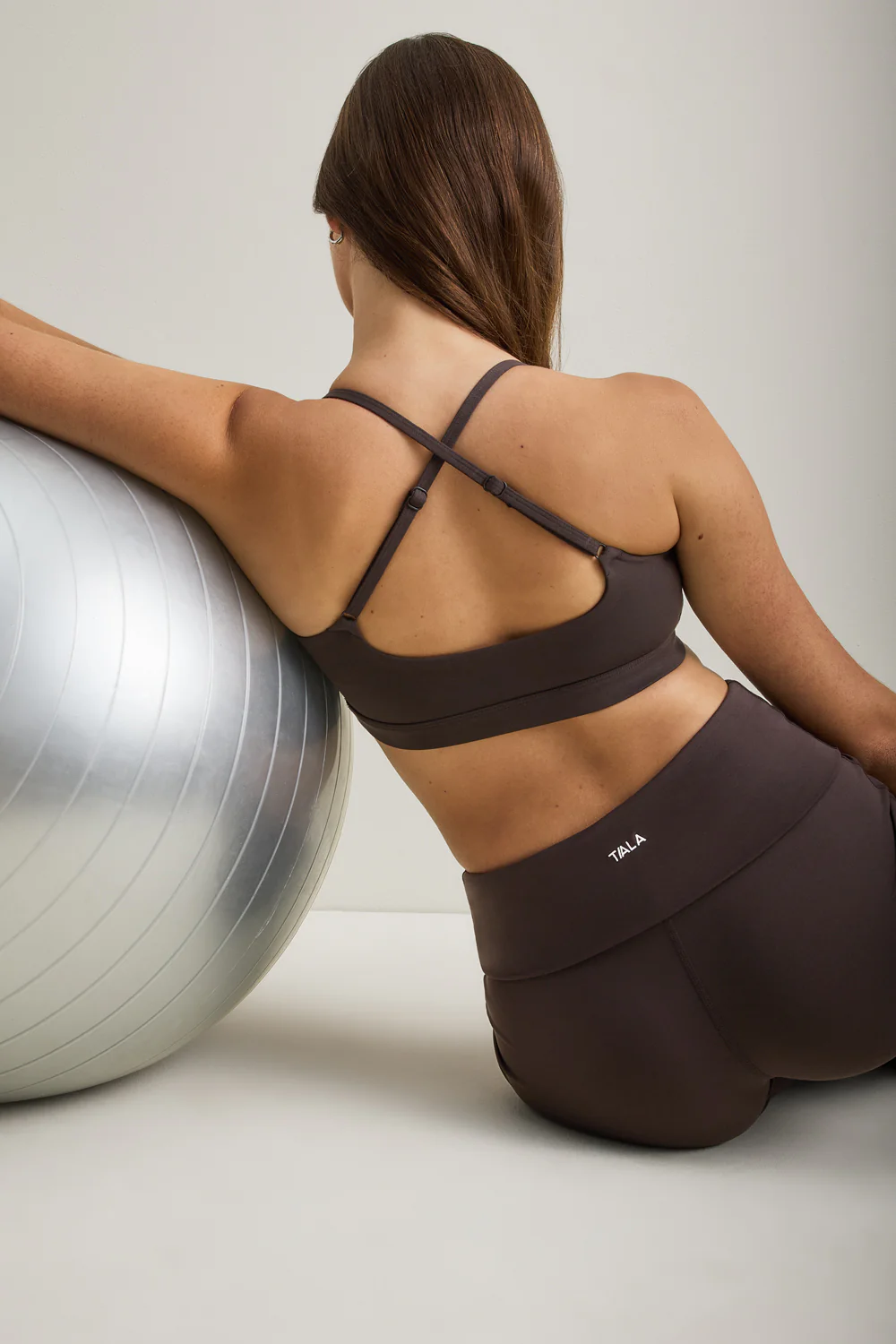 SoftSet Cross Back Sports Bra - Americano - Image 3
