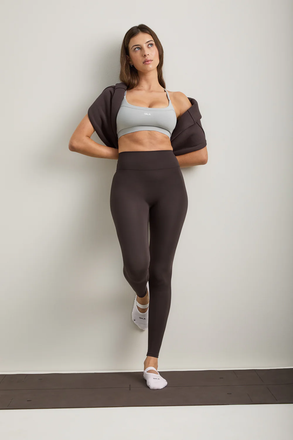 SoftSet Legging - Americano - Image 4