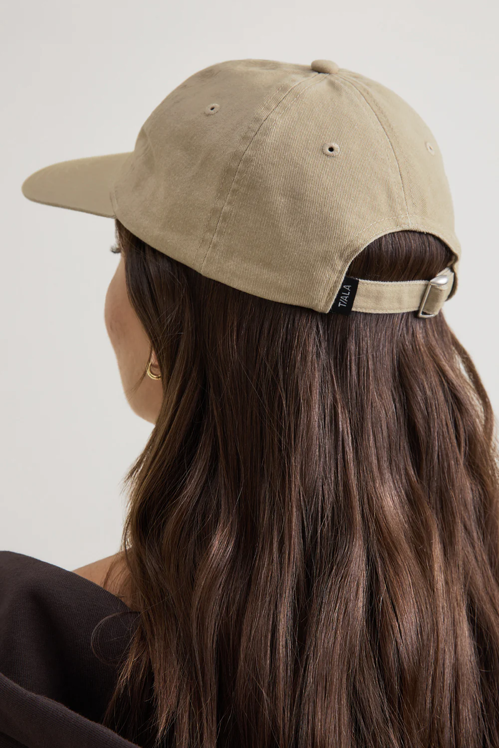 TALA Square Embroidered Logo Cap - Truffle - Image 3