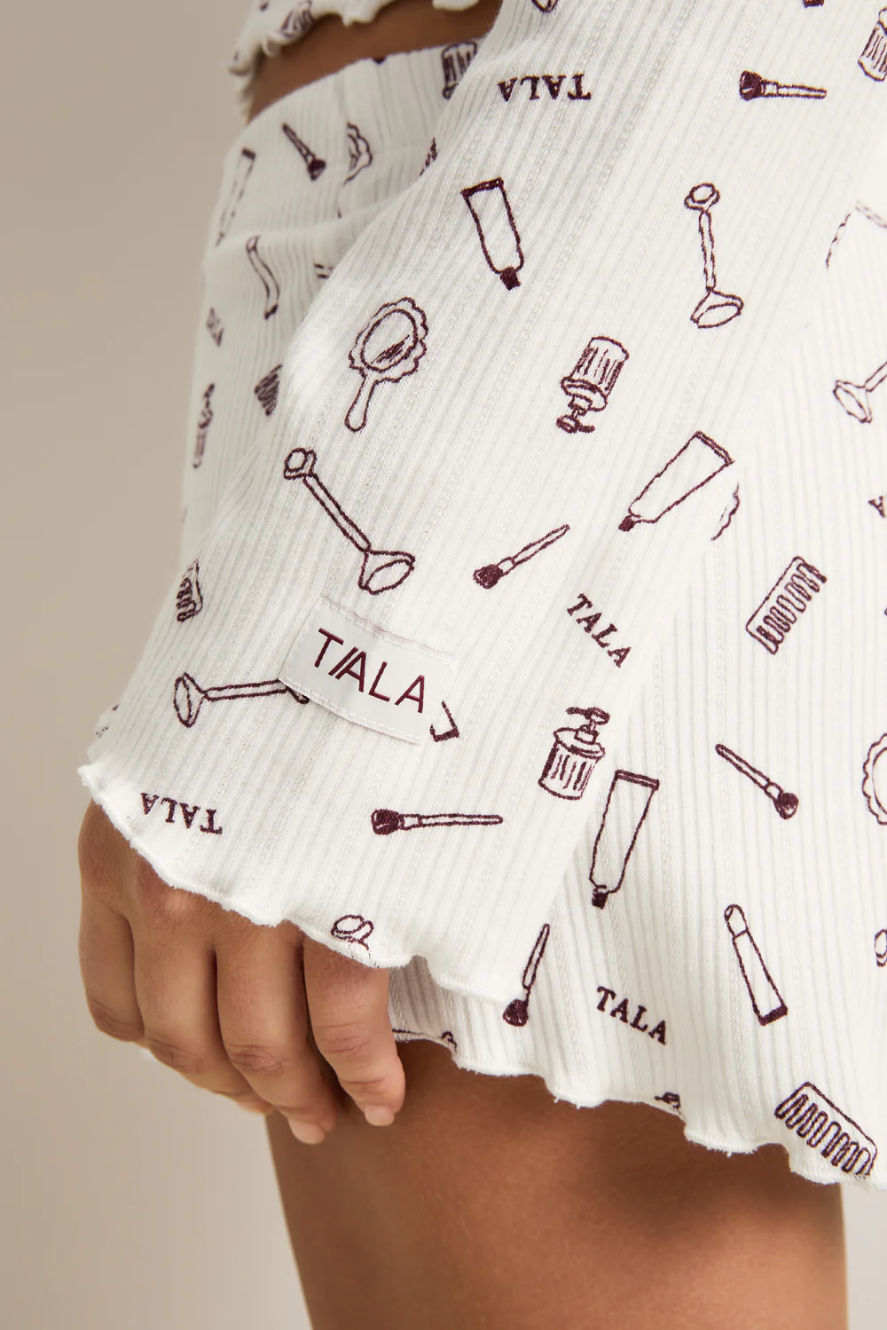 Tie Up Pyjama Cardigan - Ivory 'Wake Up' Print - Image 6