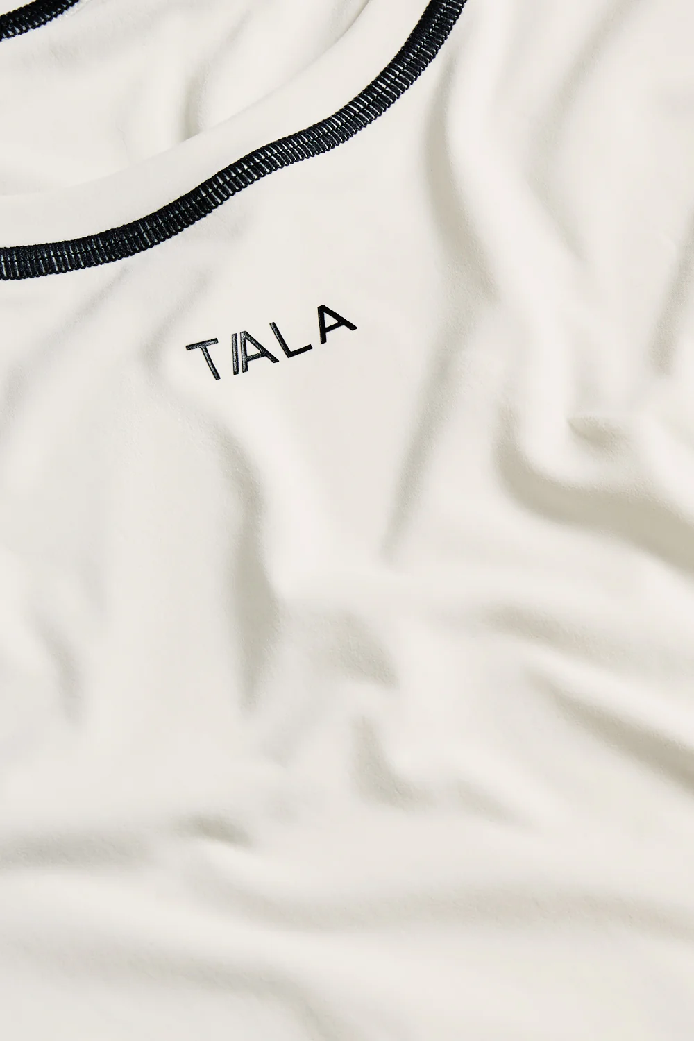 UltraLite Contrast Stitch Long Sleeve Active Top - Ivory - Image 6