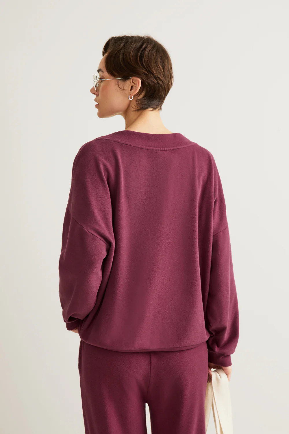 Plush Oversized V Neck Sweatshirt - Cranberry - Image 4